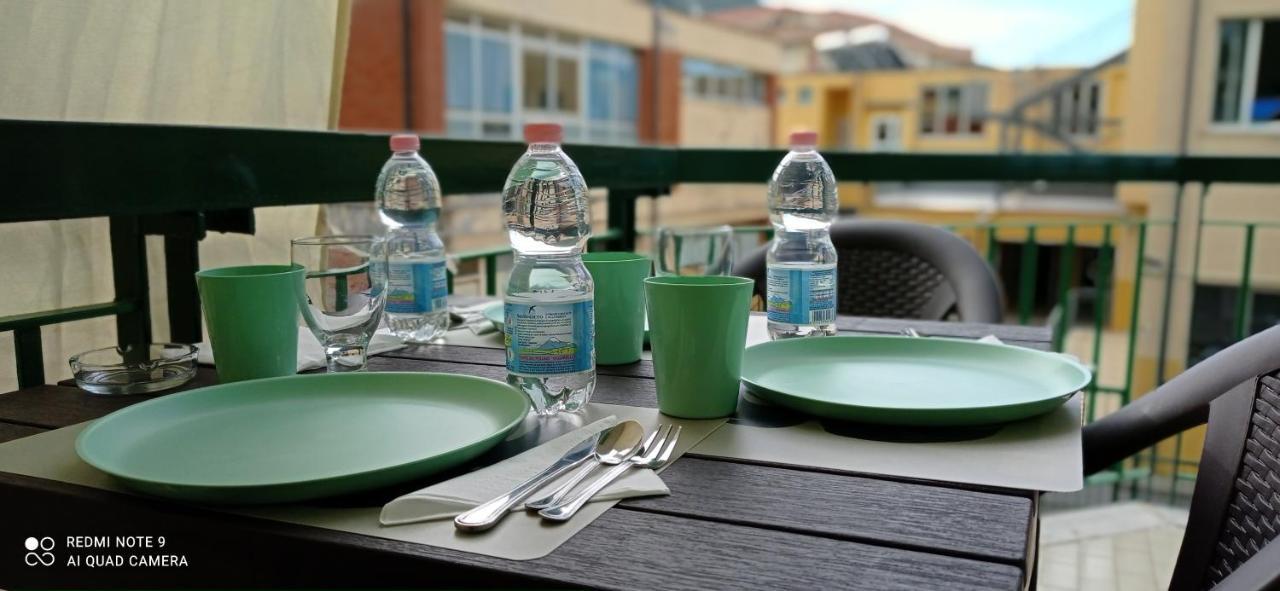 Ad Un Passo Dal Mare Bed & Breakfast ปรายาอามาเร ภายนอก รูปภาพ