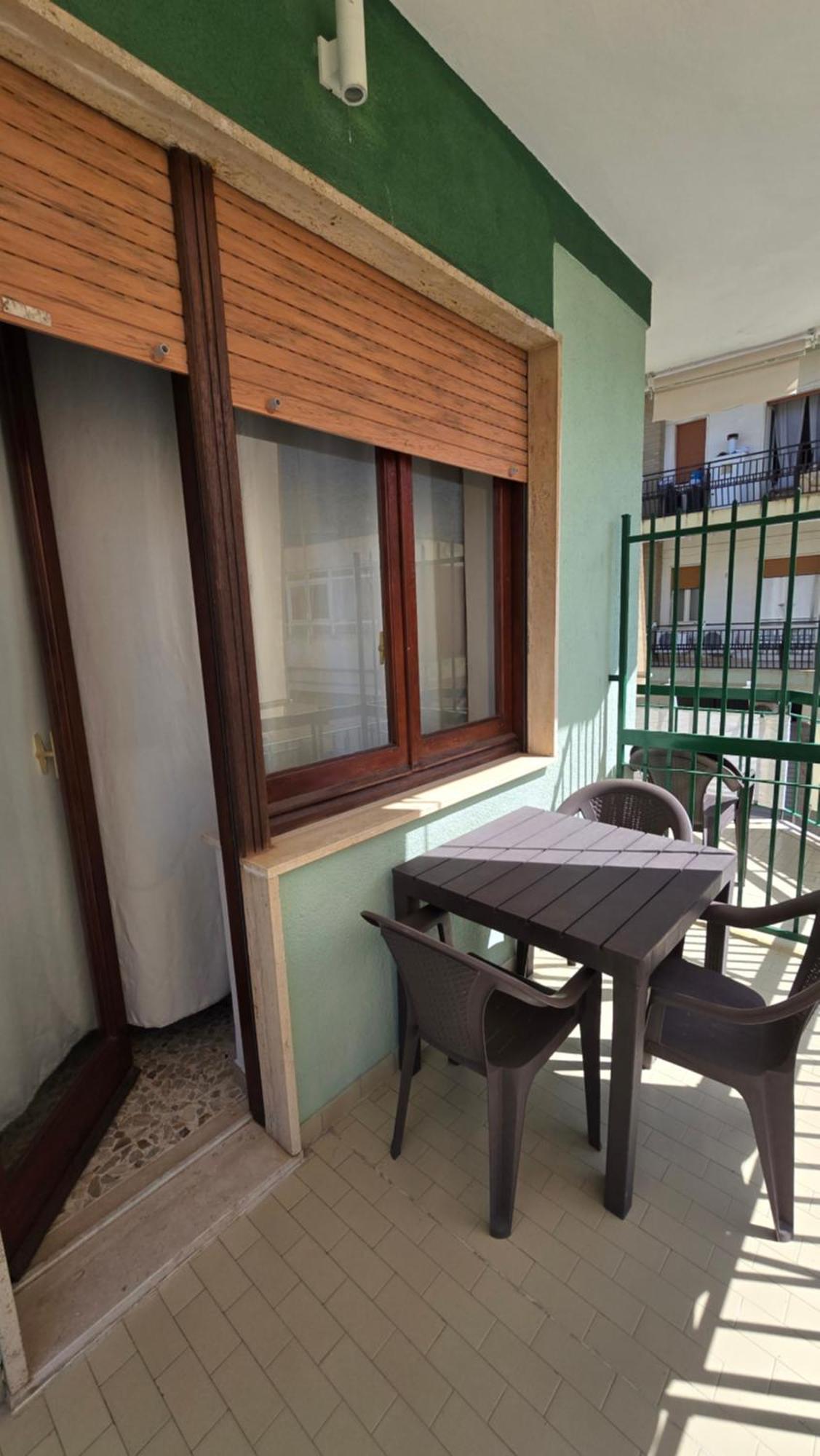 Ad Un Passo Dal Mare Bed & Breakfast ปรายาอามาเร ภายนอก รูปภาพ