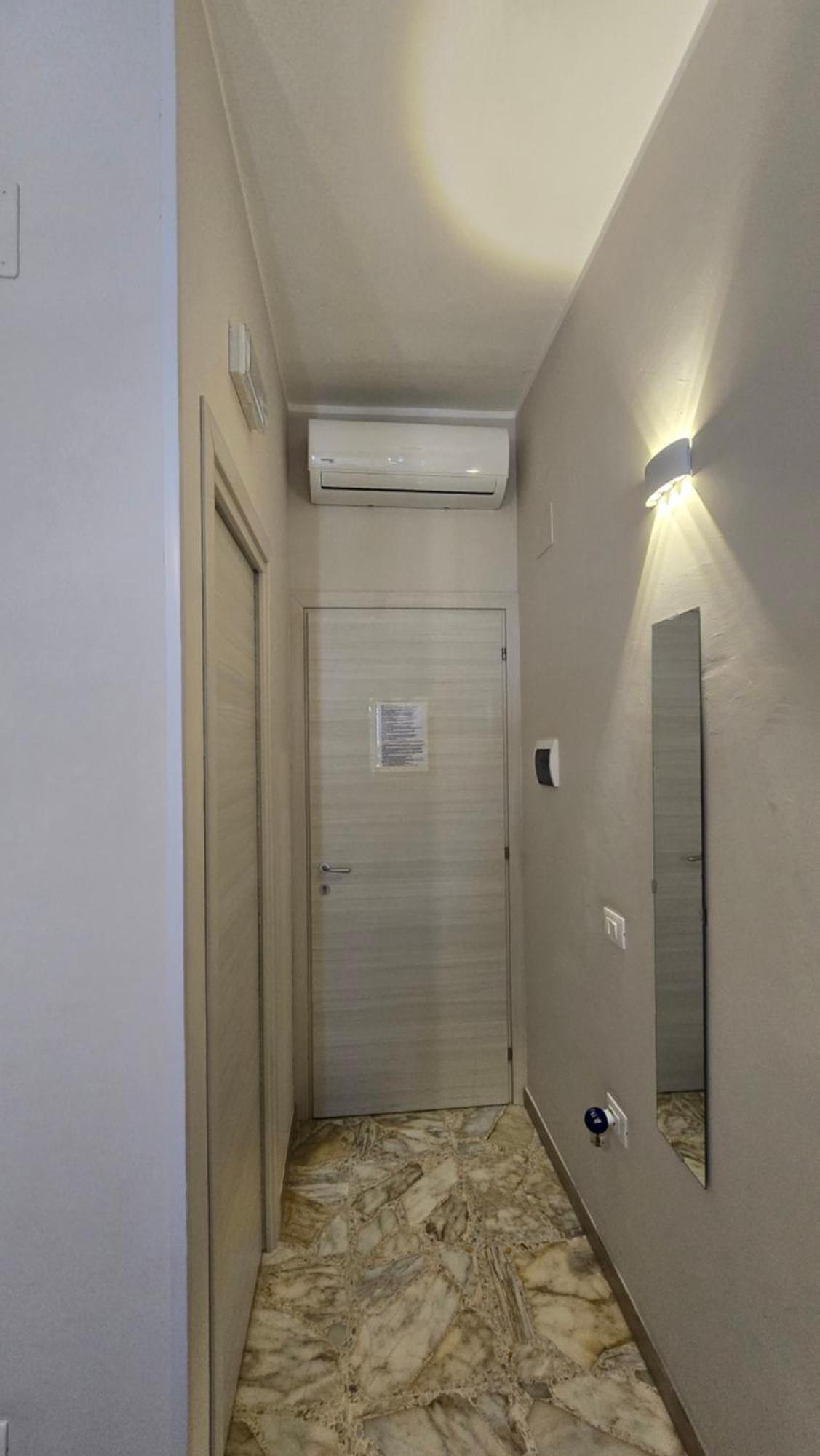 Ad Un Passo Dal Mare Bed & Breakfast ปรายาอามาเร ภายนอก รูปภาพ
